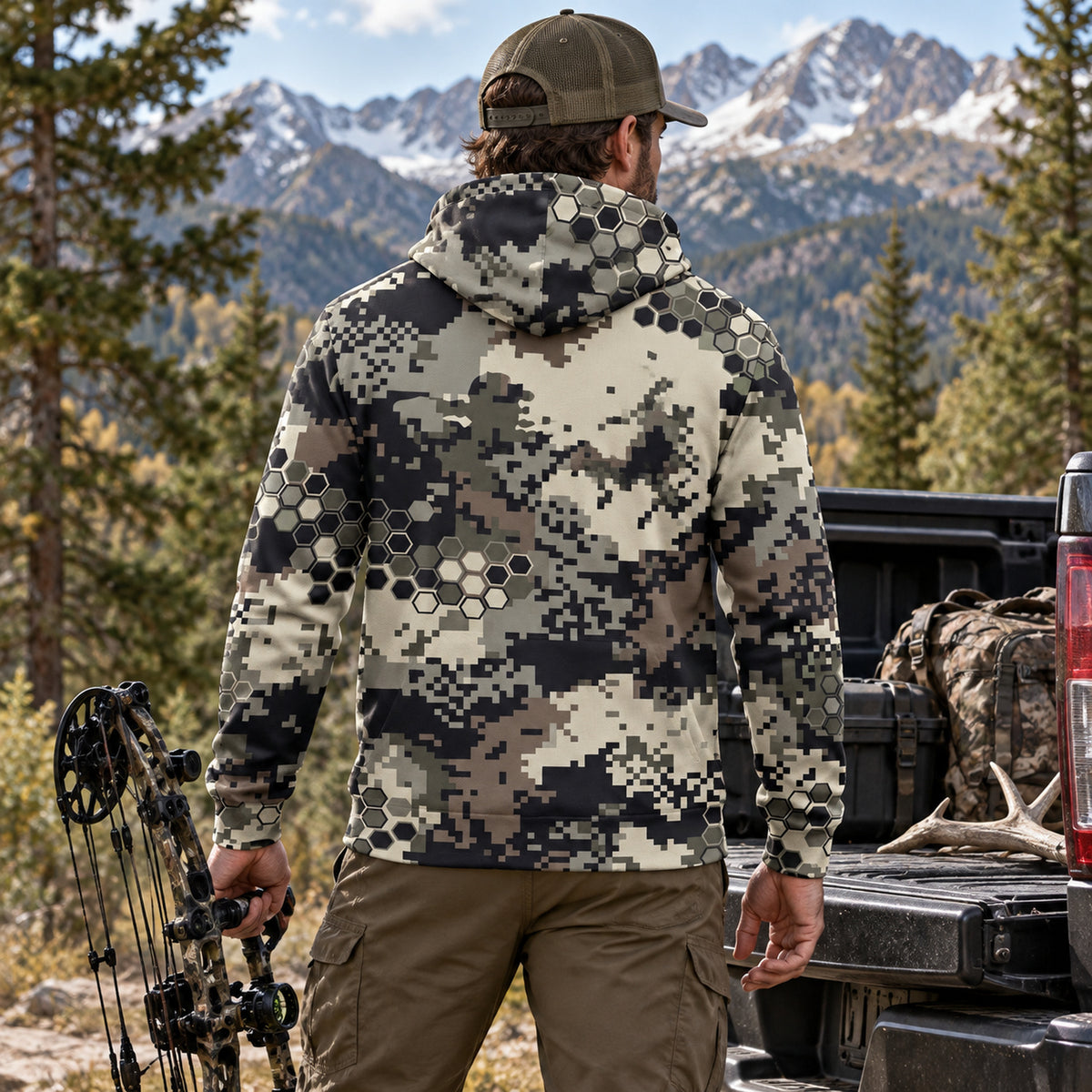 Bowhunting Hex Pixel Rig Field Pullover Hoodie back