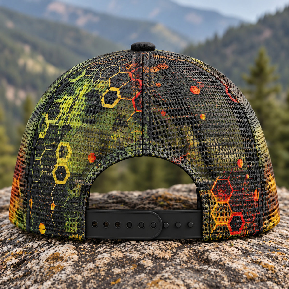 Lava Comb Buck Mesh Cap 2.0 back closure